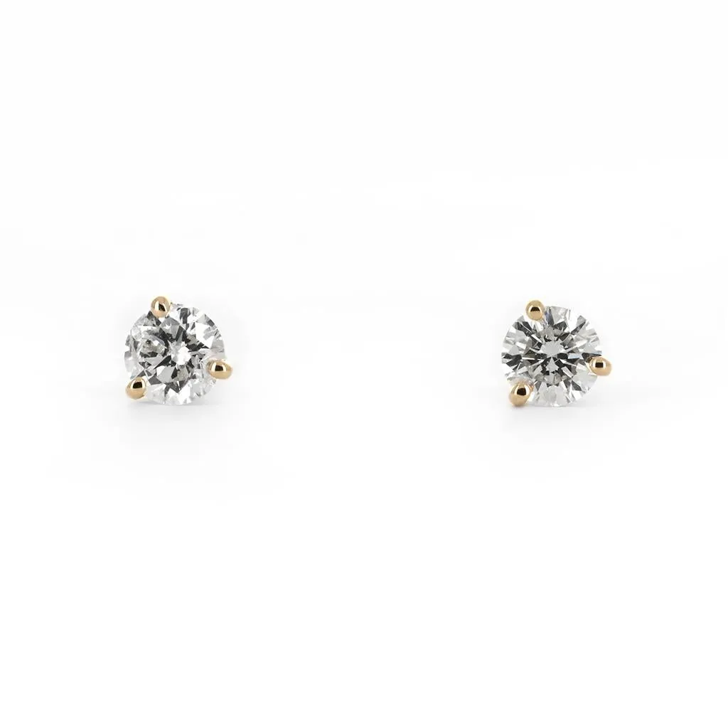 1.04ctw Round Diamond Stud Earrings - Yellow Gold