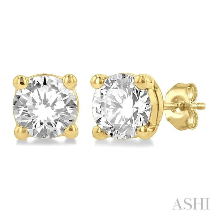 1/2 ctw Round Cut Diamond Stud Earring in 14K Yellow Gold