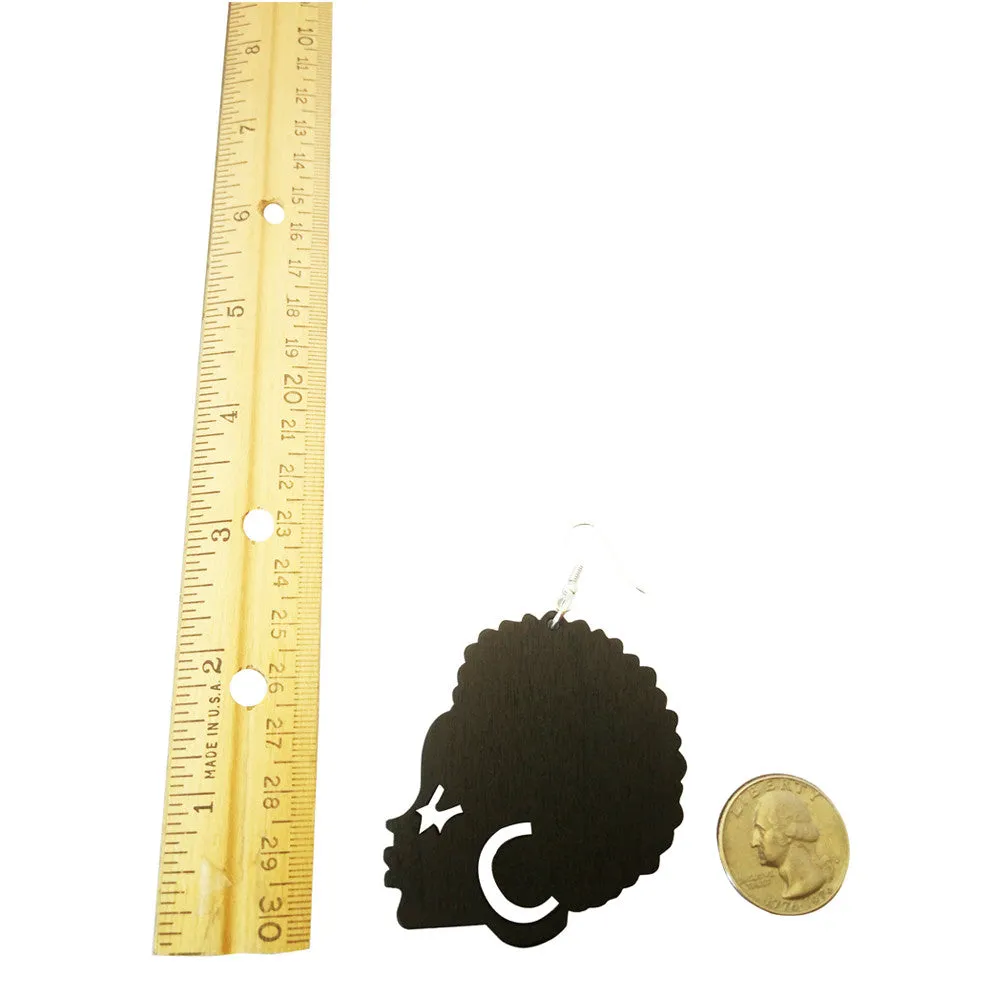 Afro lady wearing earrings | Natural hair earrings | Afrocentric earrings | jewelry | accessories