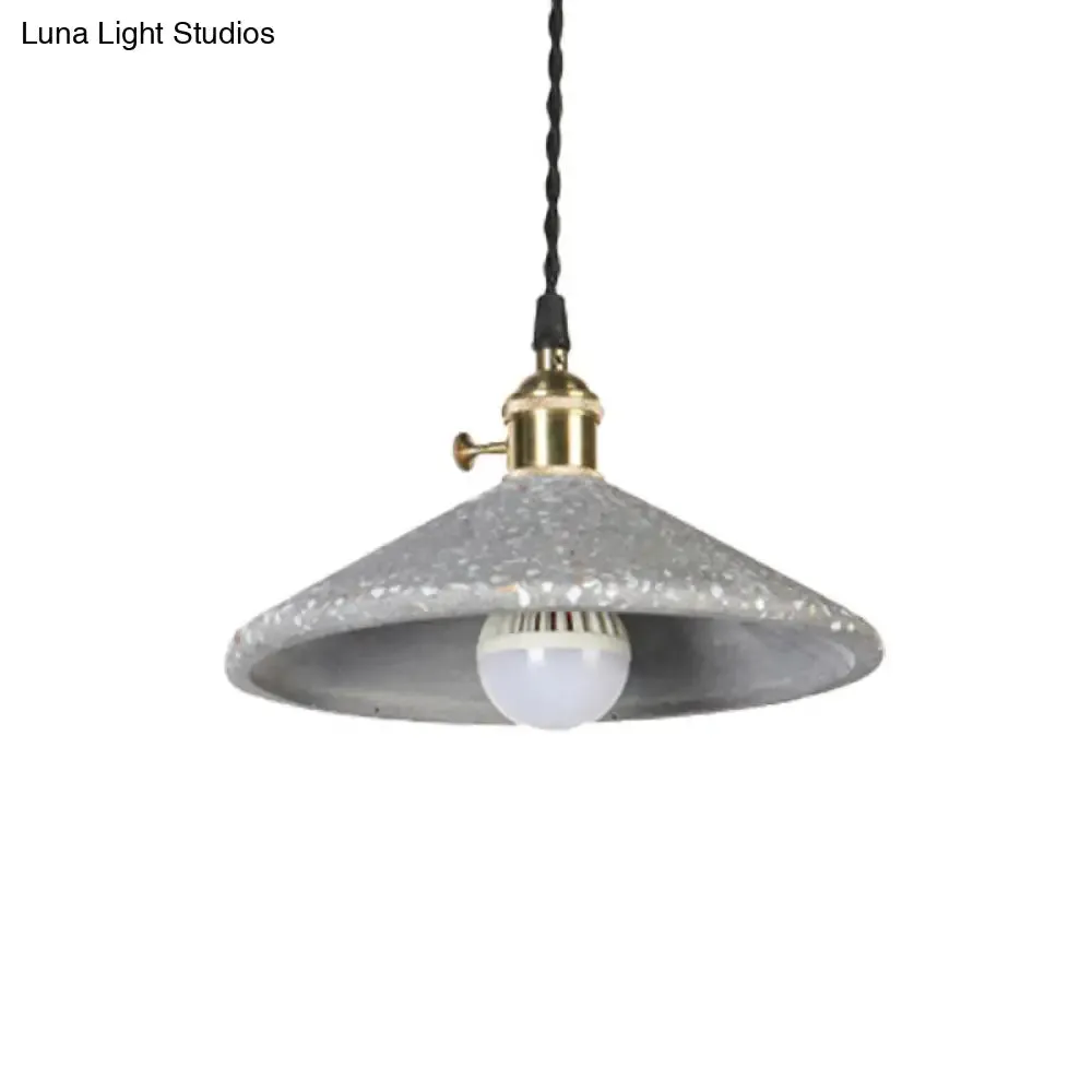 Contemporary Cement Pyramid Suspension Light - Ideal for Workshop and Bar