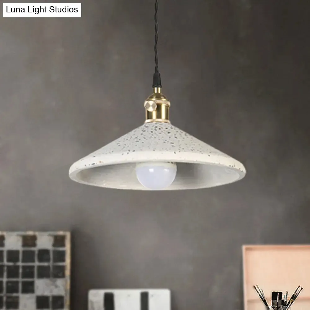 Contemporary Cement Pyramid Suspension Light - Ideal for Workshop and Bar