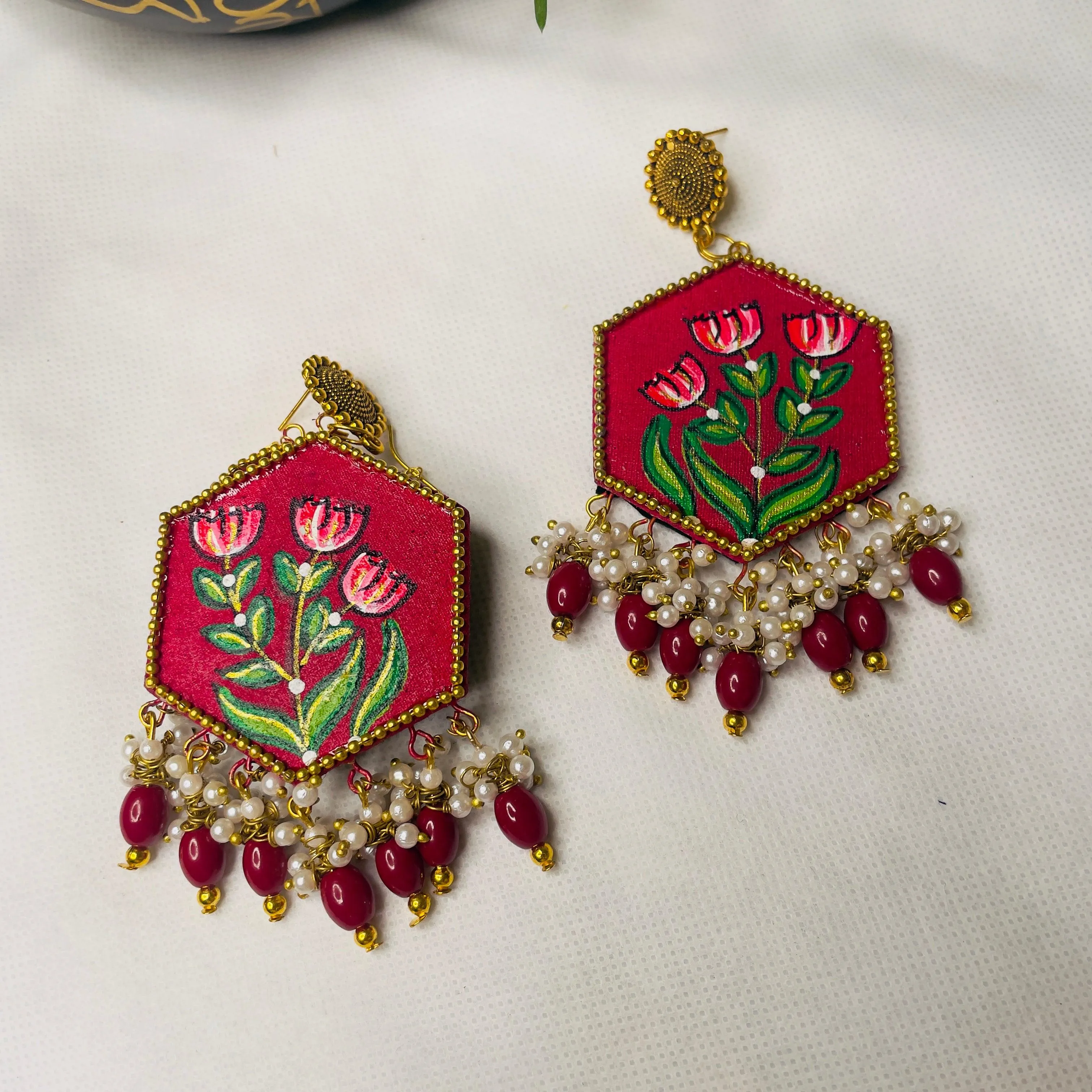 Dianthus Handpainted Red (Earrings)