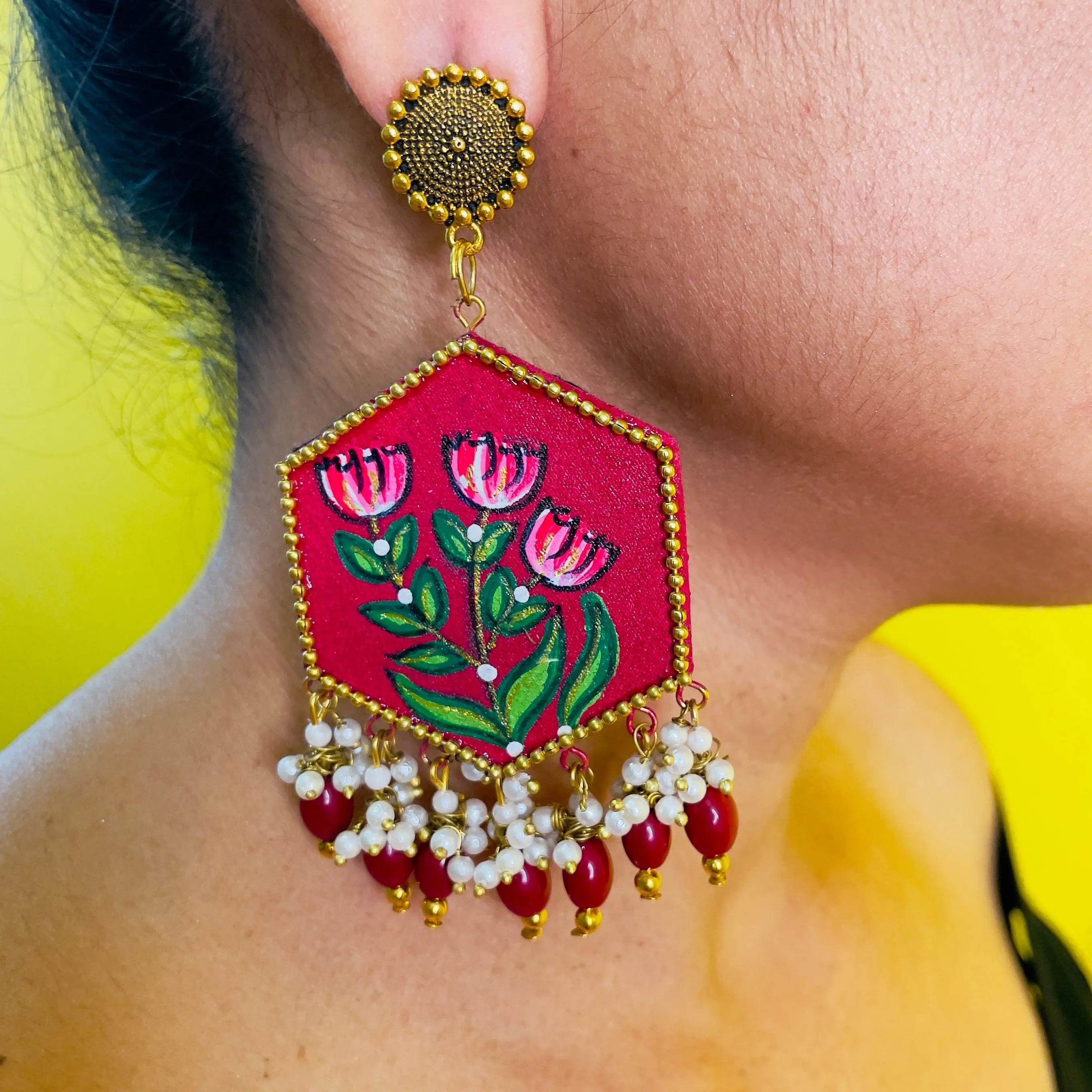 Dianthus Handpainted Red (Earrings)