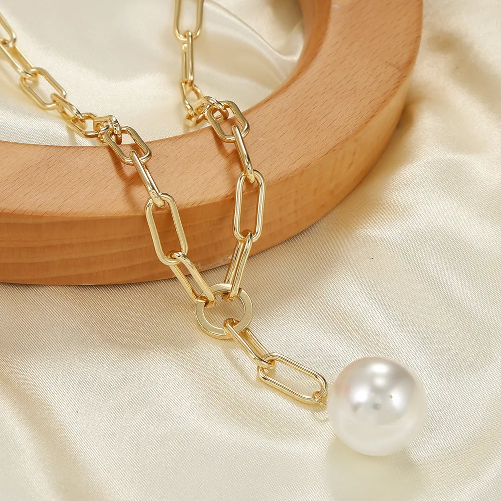 Metal Large Pearl Pendant Clavicle Chain