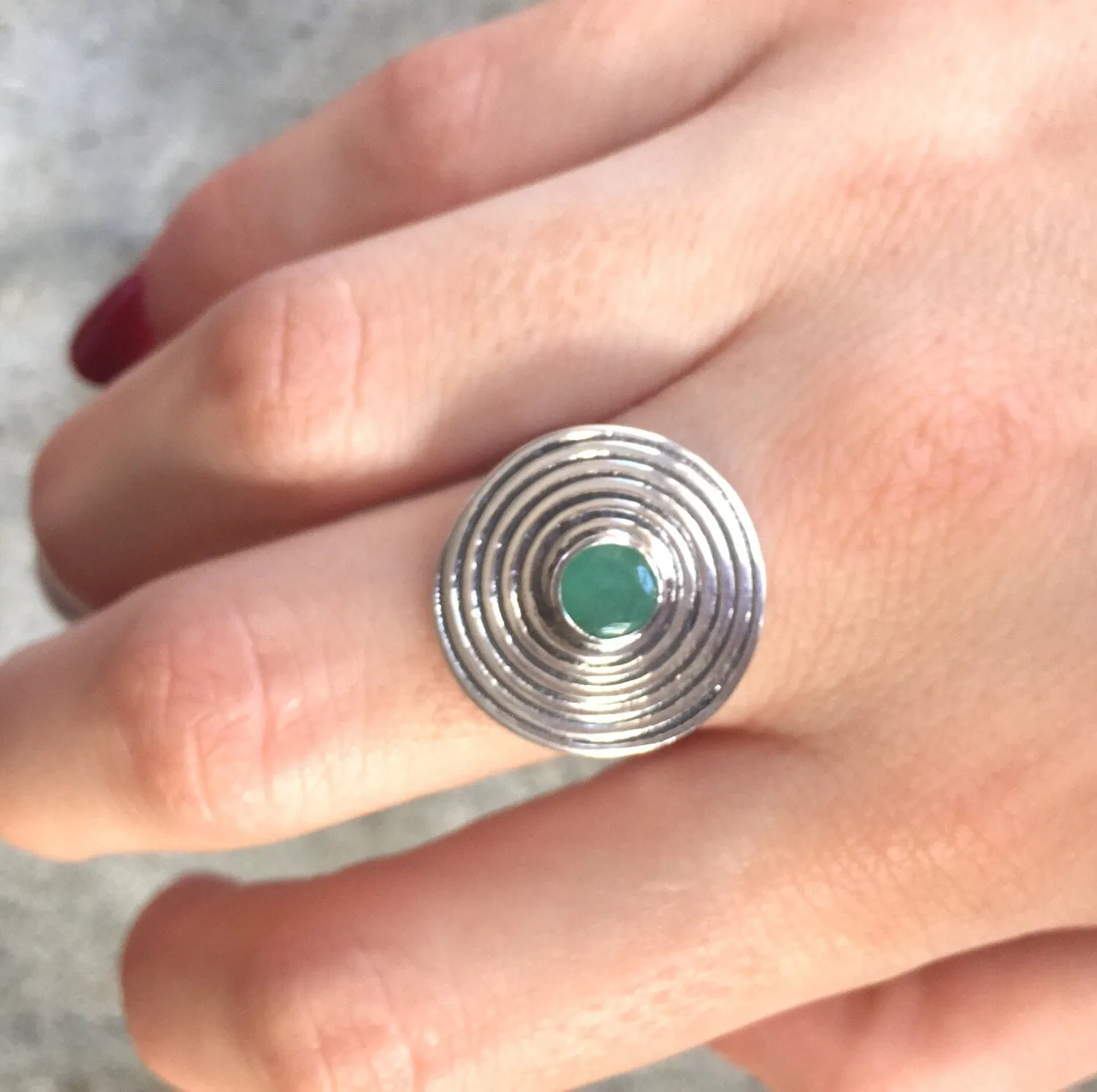 Natural Emerald Ring - Green Spiral Ring - Vintage Cocktail Ring