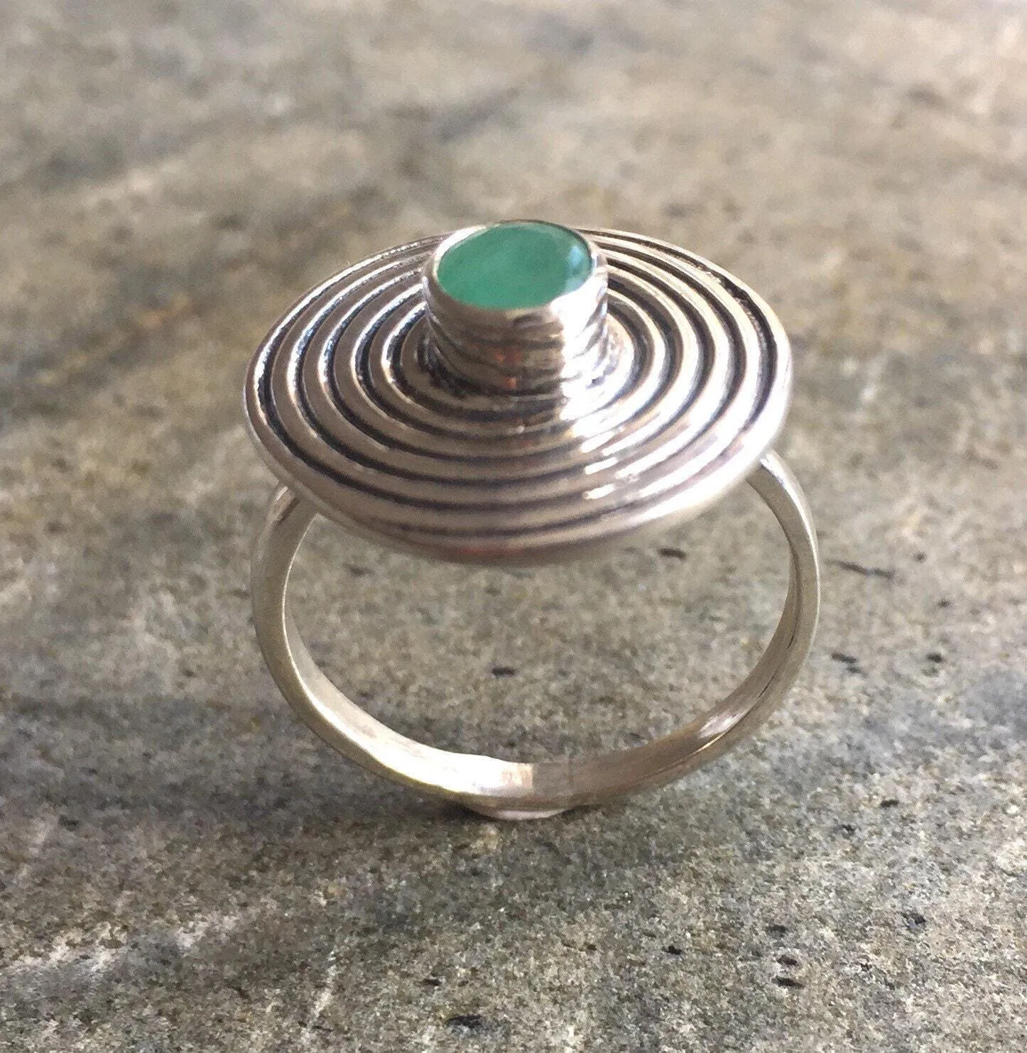 Natural Emerald Ring - Green Spiral Ring - Vintage Cocktail Ring