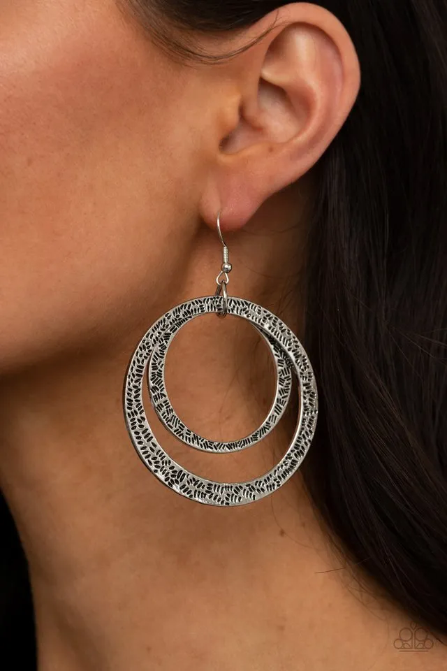 Paparazzi Earring ~ Rounded Out - Silver