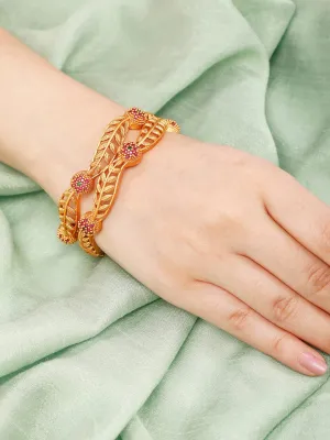 Rubans Set of 2 Gold-Plated Pink Studded Bangles