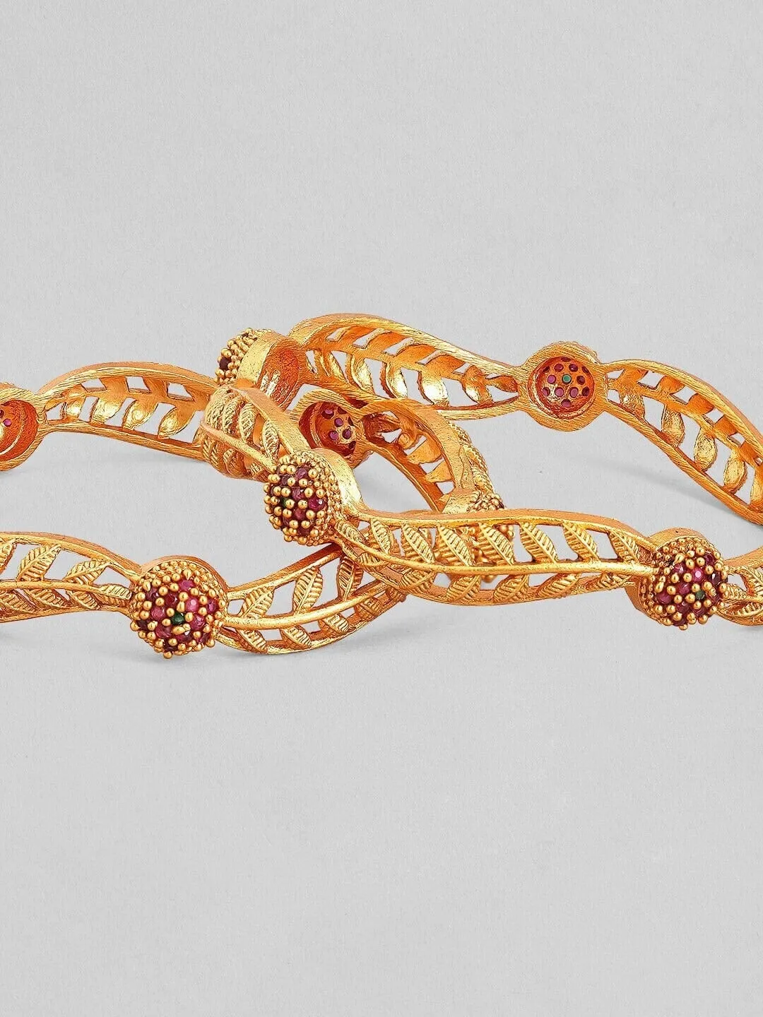 Rubans Set of 2 Gold-Plated Pink Studded Bangles