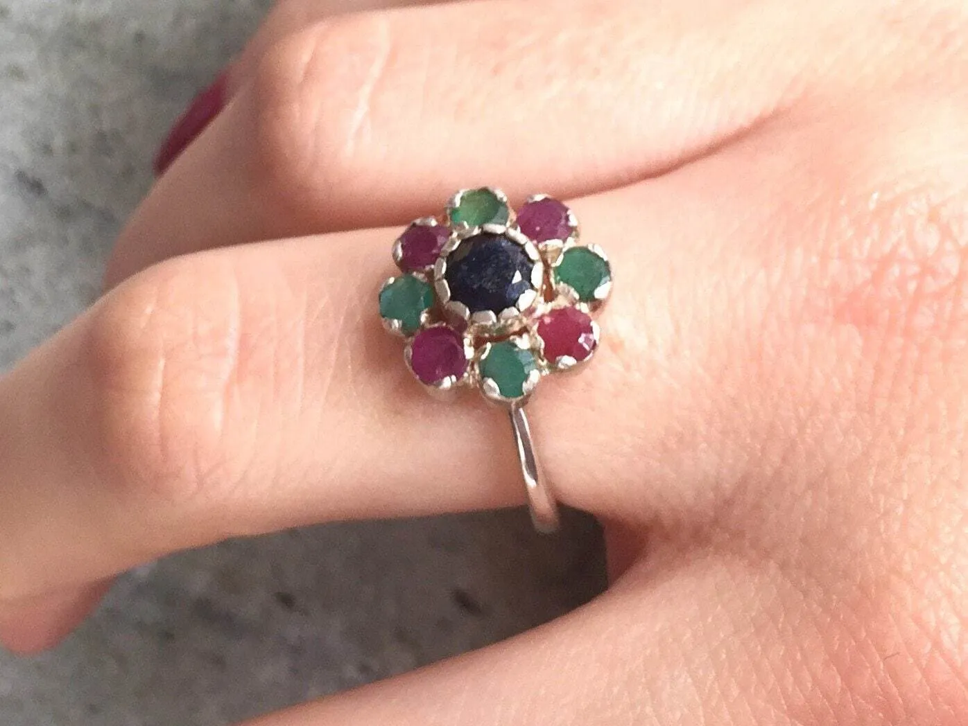 Sapphire Flower Ring - Colorful Daisy Ring - Multistone Silver Ring