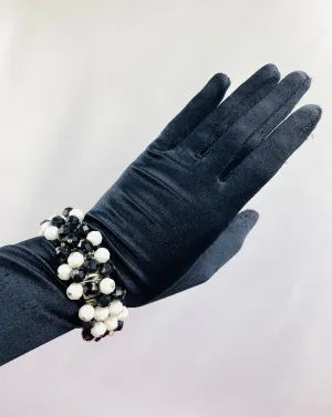 Vintage 1950s Black & White Glass Bead Cha Cha Expansion Bracelet