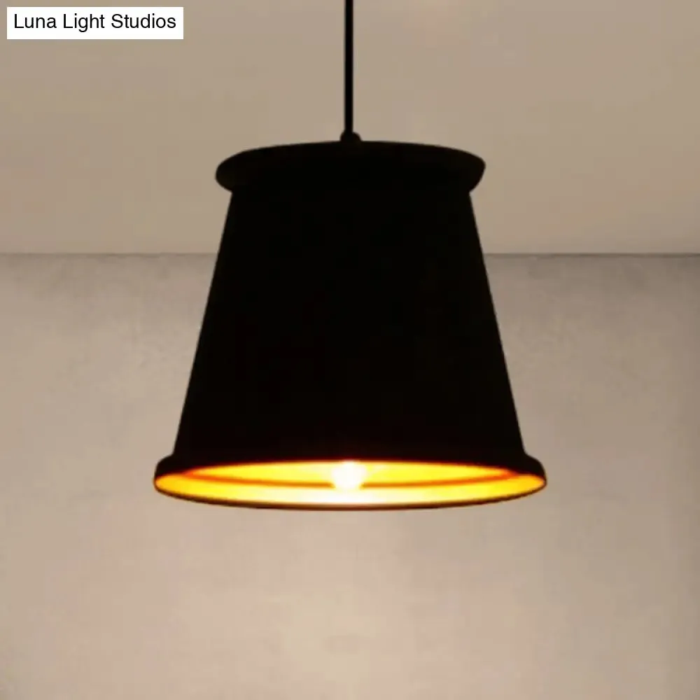 Vintage Style Pendant Light with Metal Shade | 1 Bulb Suspension Lighting for Dining Room in Black/White/Bronze